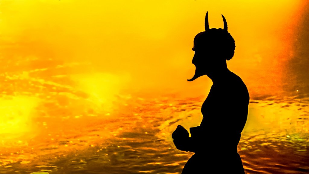 theologymix's tweet photo. What the hell is…#Annihilationism #Conditionalism #Traditionalism? So all #Hell breaks loose today on #ThM via @ElijahT_87 #Annihilationist https://t.co/ulDbnyK09Q