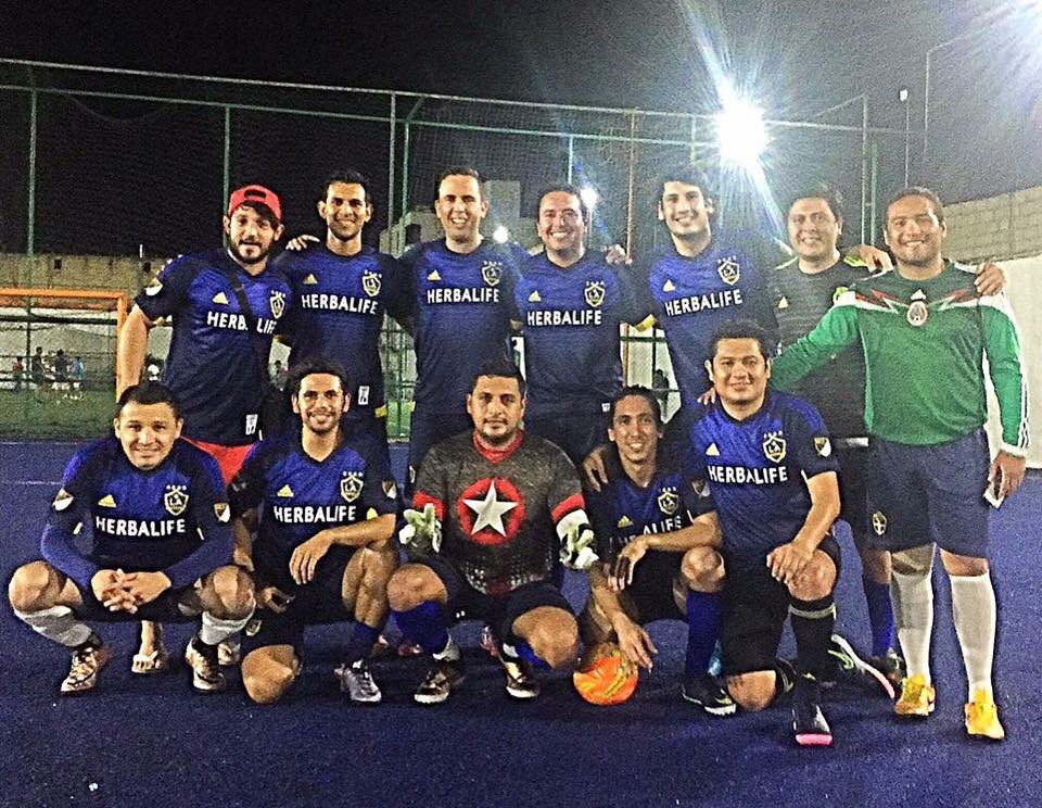 PlayaUnited7's tweet photo. Buenos días a todos, máxime a los del #PlayU, a nuestro club cojonudos y finalistas días! 😱😍✔️ https://t.co/l1PuVXZx9P
