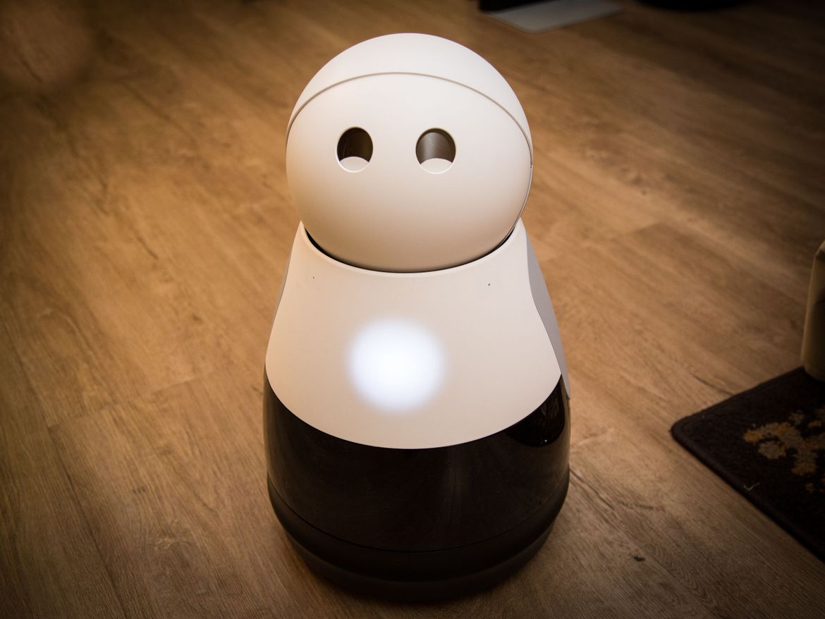 The robots of CES 2017 bit.ly/2hXcmFY