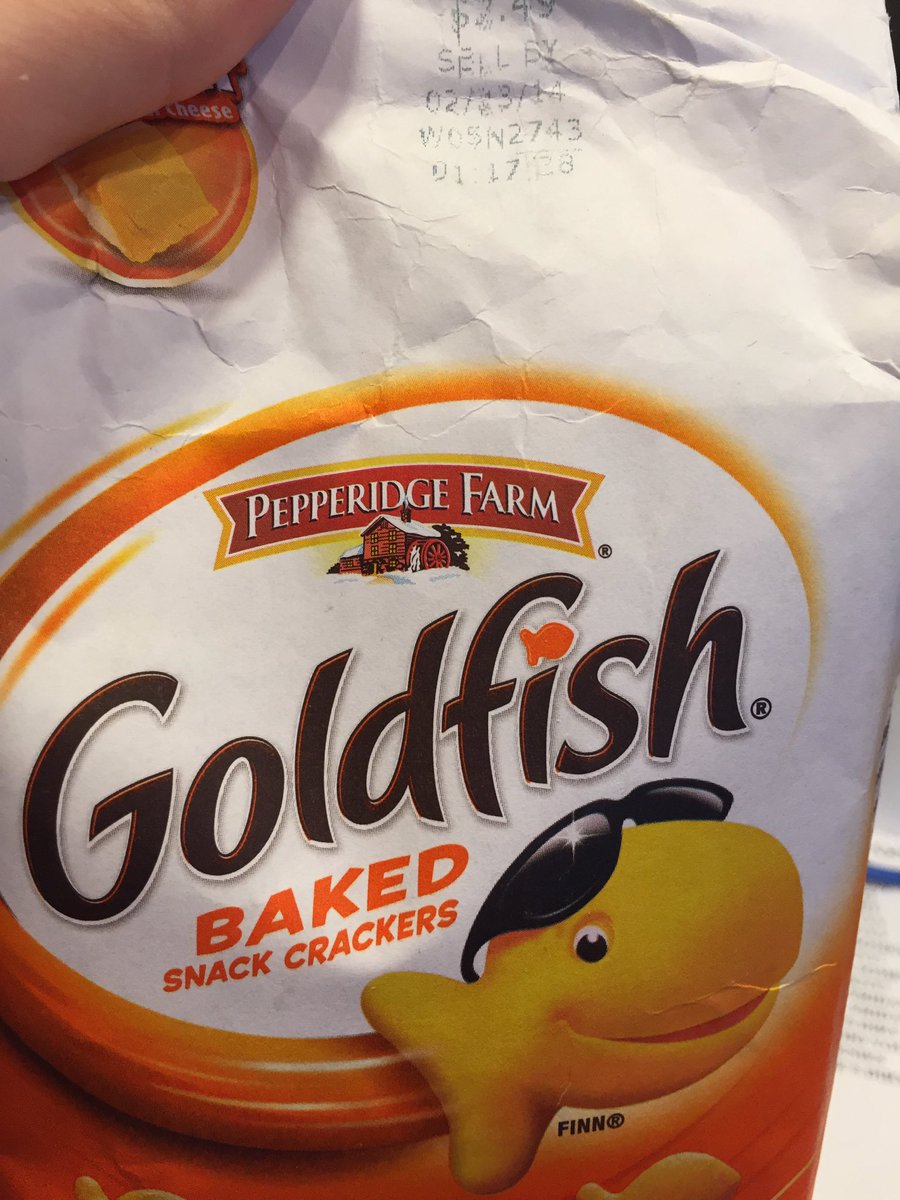 falenkdwb's tweet photo. #TrustFriday they expired almost 3 years ago. They smell like motor oil. Good luck Steve! https://t.co/JcRaVO9hAg
