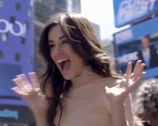 UM HINO DESSE, BICHO 
#WelcomeBackEd