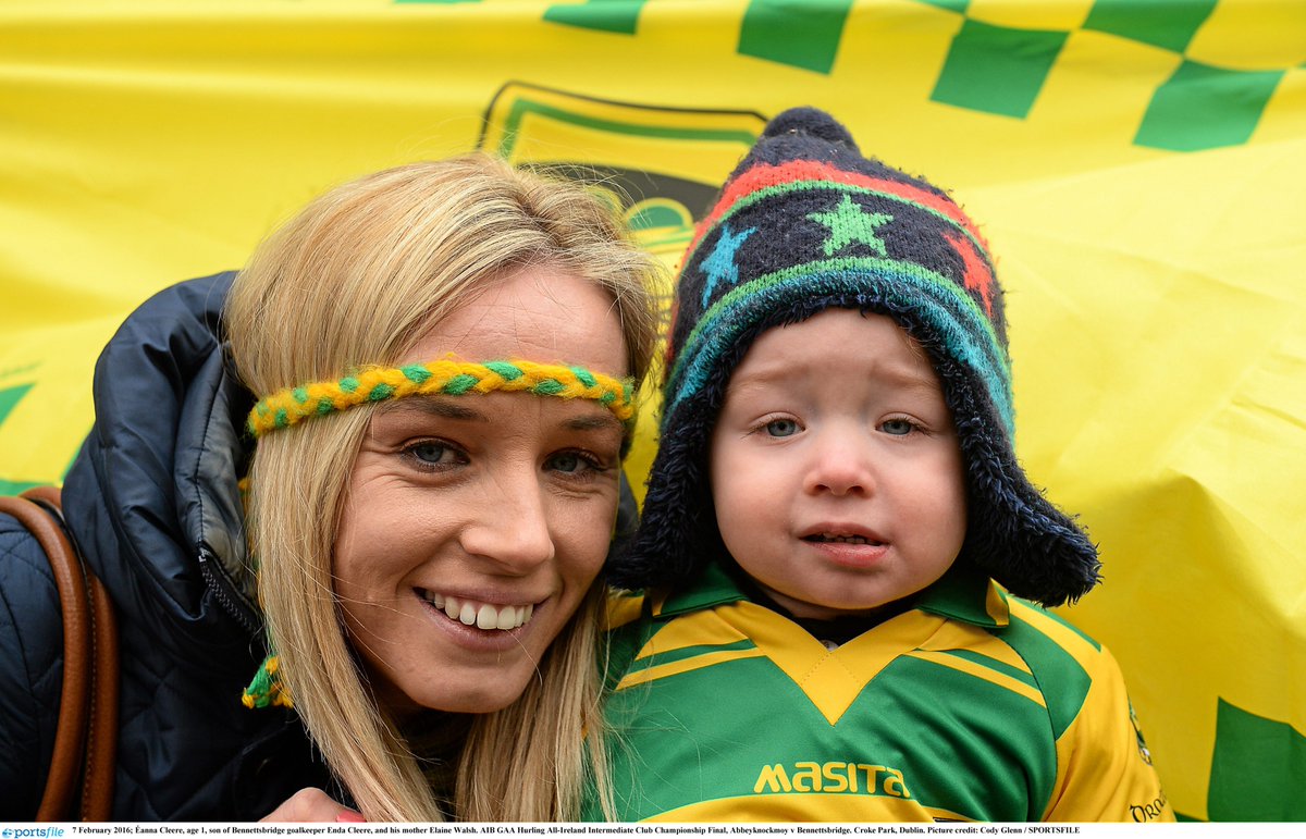 officialgaa's tweet photo. It's Nollaig na mBan today! @OfficialGAA wishes everyone celebrating an enjoyable day! Bíodh lá iontach agaibh &amp; bain sult as #nollaignamban https://t.co/ktgfeR52tY