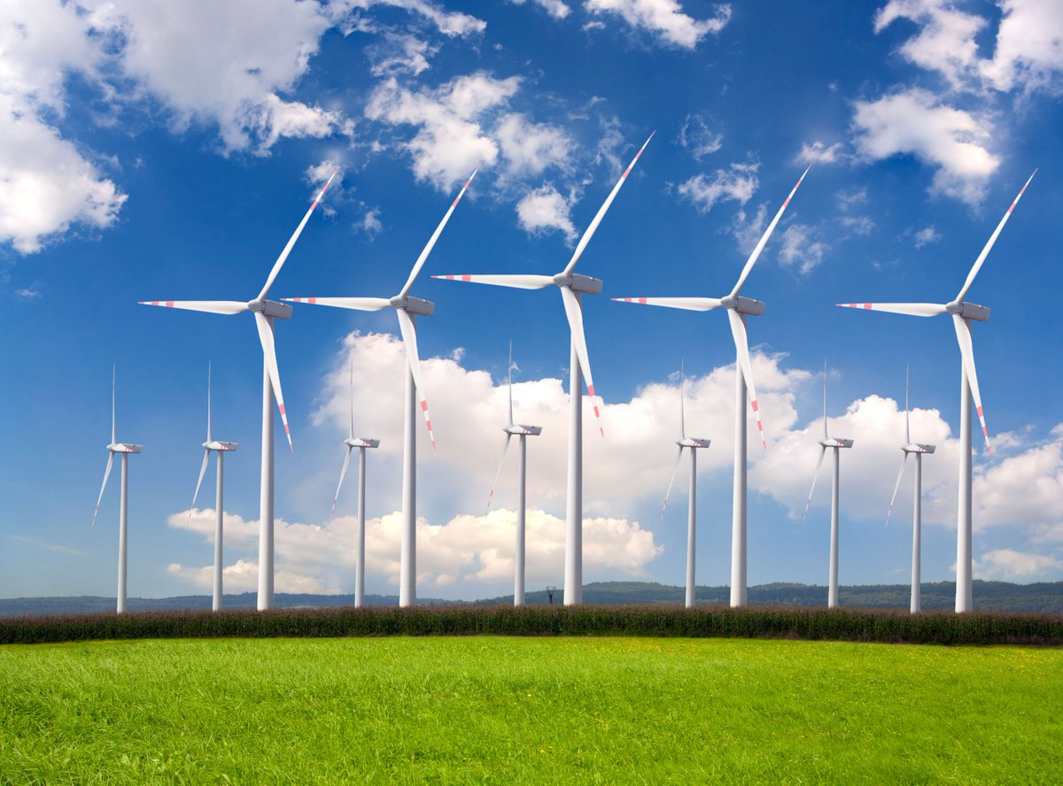 GreenCarReports's tweet photo. Clean energy to grow, coal to fade, regardless of Trump EPA plans https://t.co/fnB3z2XwDw https://t.co/YoQgMLR5ir