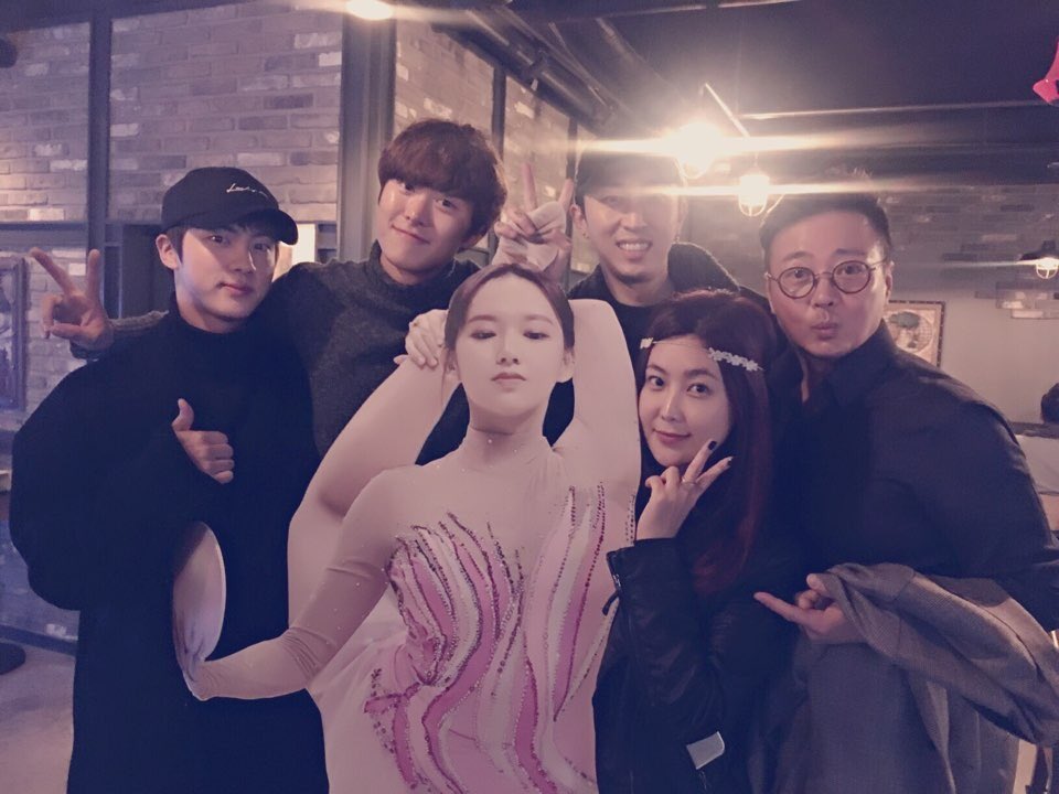 WJSNDAILY's tweet photo. [TRANS] 170106 Cheng Xiao twitter update https://t.co/Z8gQvqBBgR