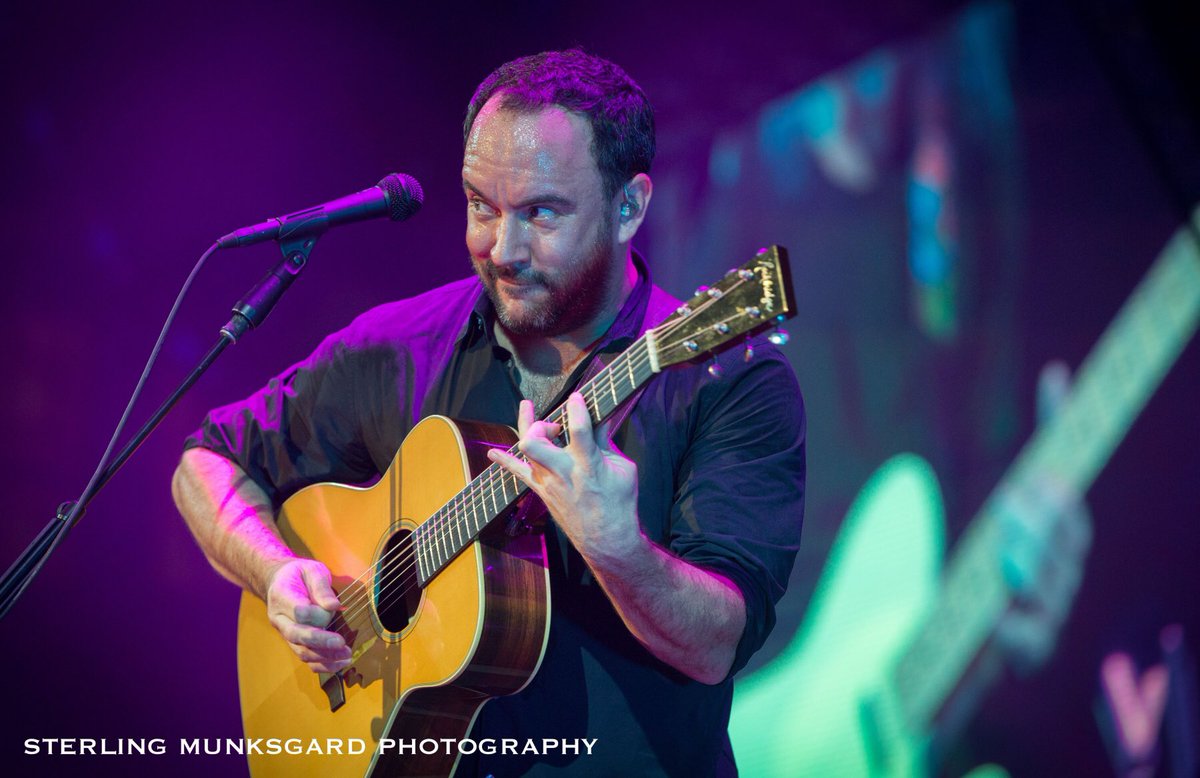 DMBaHOLIC's tweet photo. Would you not like to be, 
Sitting on top of the world with your legs hanging free? 🌏💫
#Dmb https://t.co/j3PfC7SF0P