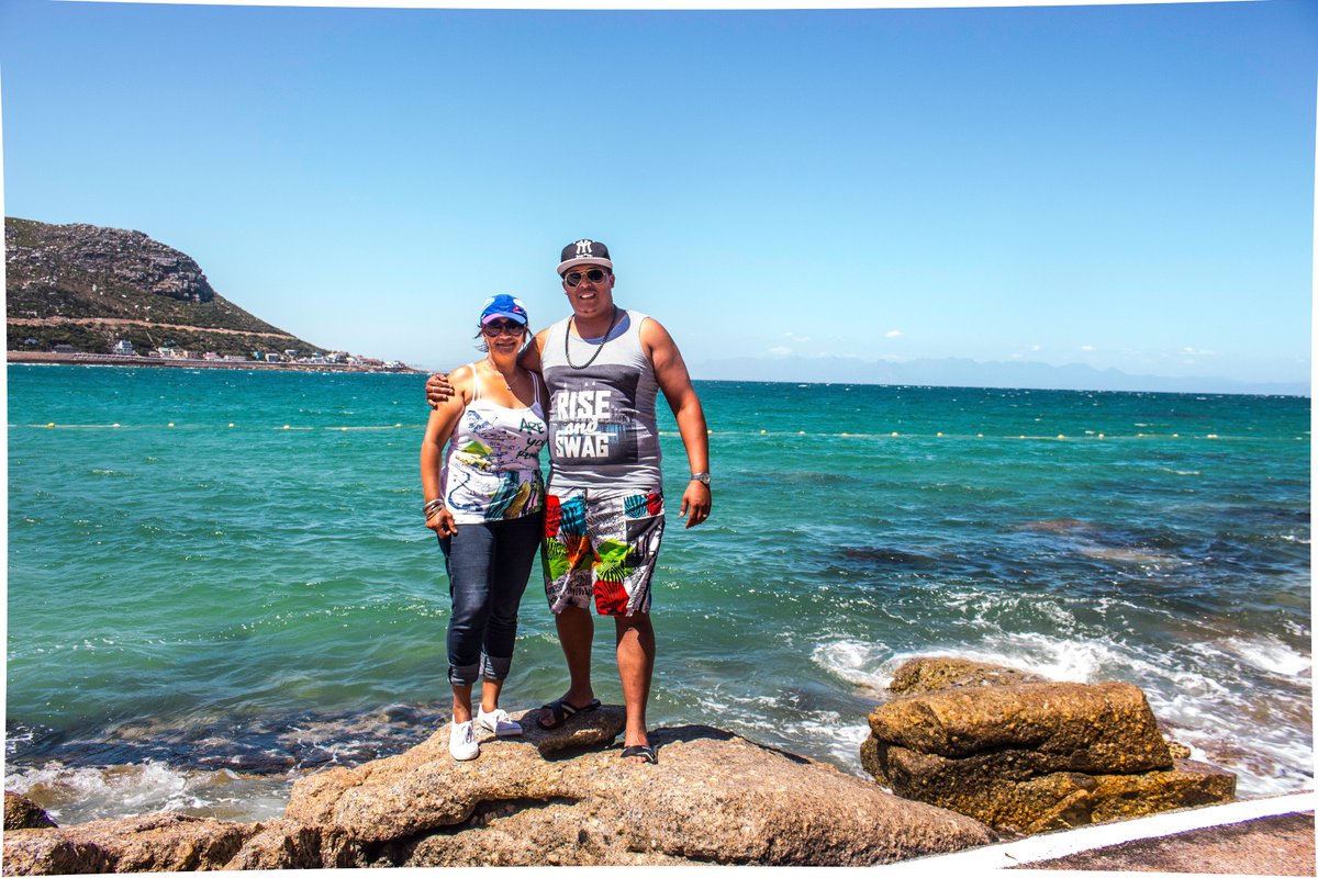 liezlmari's tweet photo. Lekker #CapeTownPeeps, #ASeaRescueStar :) &amp; #SUPpers at #Coreban Series @FishHoek7975 :) #CapeCoastJourney #StandUp 4 #MotherNature #YoungSA https://t.co/trUjdudqGG