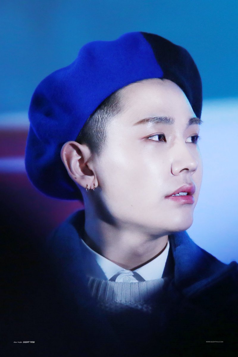 Blightyou's tweet photo. @BTOB_ILL 고마워 일훈아. 정말 많이. 
https://t.co/6edCupKADX https://t.co/gMvPGo7Qvw
