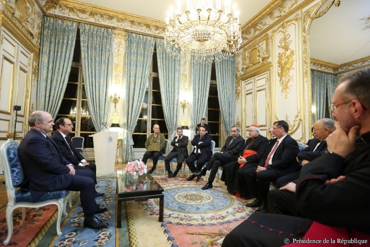 Le 5 jan, le président de l'UBF O. Wang-Genh a été reçu à l'<a href="/Elysee/">Élysée</a> par le président <a href="/fhollande/">François Hollande</a> pour les Vœux aux autorités religieuses