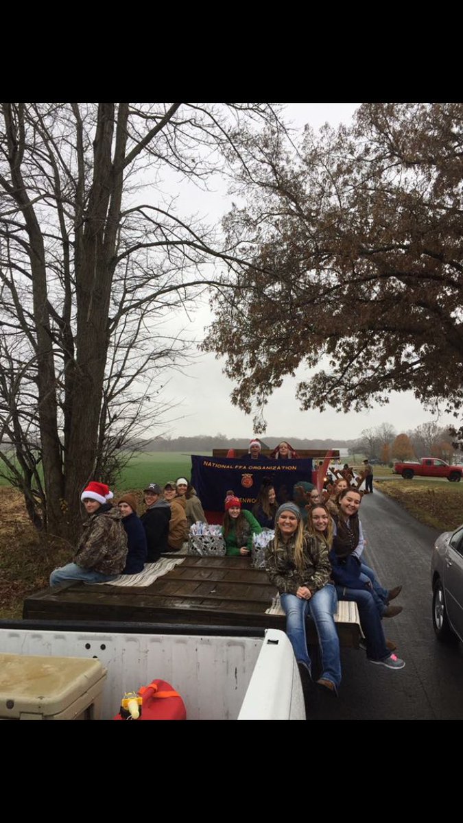FfaGreenwood's tweet photo. A picture from the boyce store parade! https://t.co/vspJNtRit4
