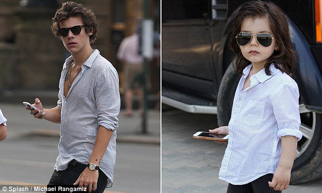 WorldNotes1D's tweet photo. ¡Conozcan al pequeño Michael Rangamiz quien ama vestirse igual que Harry Styles! ¡Que ternura estos dos! #NOW2016 #NOWOneDirection https://t.co/S0liFaztEG