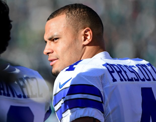 VoiceOfTheStar's tweet photo. WATCH: #Cowboys Dak Prescott explains in spectacular new video why he will #FinishTheFight »
 
https://t.co/NMe6ACpuIG https://t.co/a6hi6bwcmP