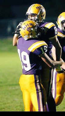 NachoMan_4's tweet photo. Happy birthday to one of my day 1 best friends @C_breezy19!Hope your day is full of skyrim and #19! https://t.co/FhGgbohOL8