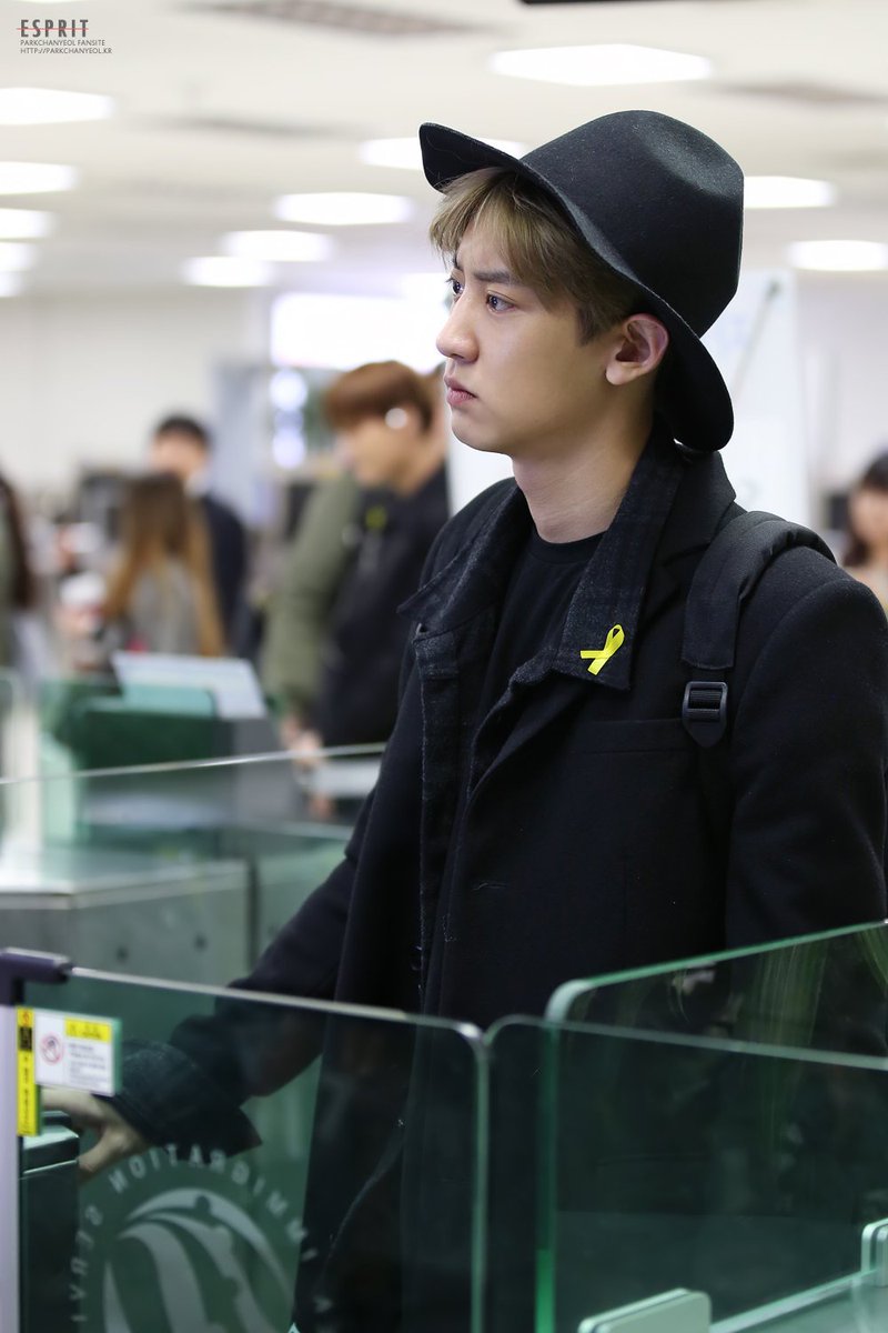 chanyeol pics tweet media