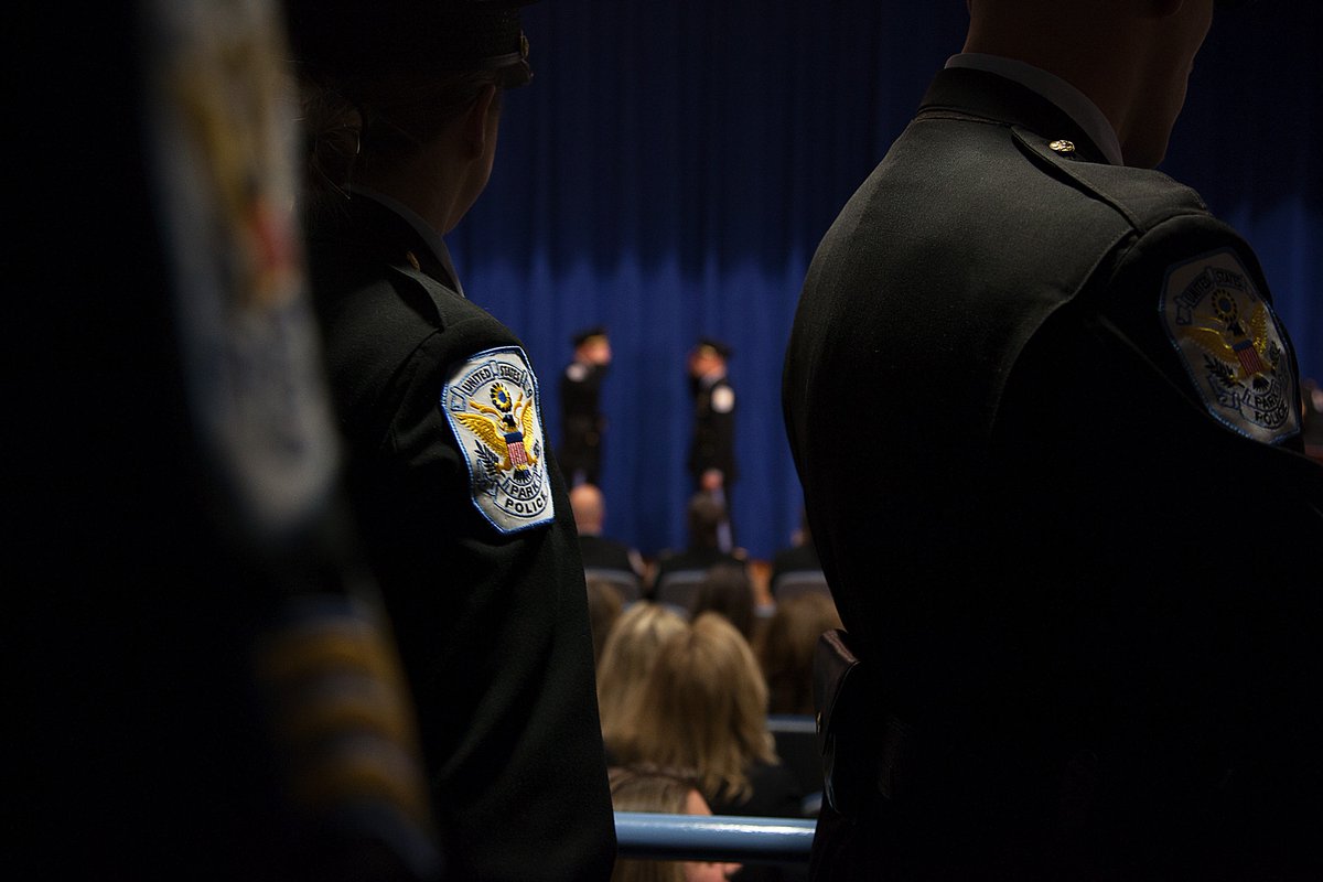 usparkpolicepio's tweet photo. ICYMI our recruits are now officially sworn USPP officers! Congratulations - we are so proud! #rookies #LESM https://t.co/5xdcQUdLZU