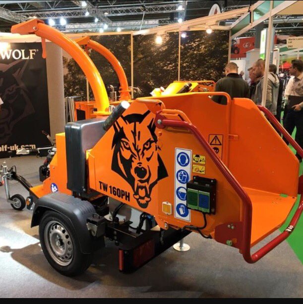 treecareMGS's tweet image. Exciting news!!
we are now the owner of a brand new timberwolf TW160PH. 

 @TimberwolfSales @treecareMGS