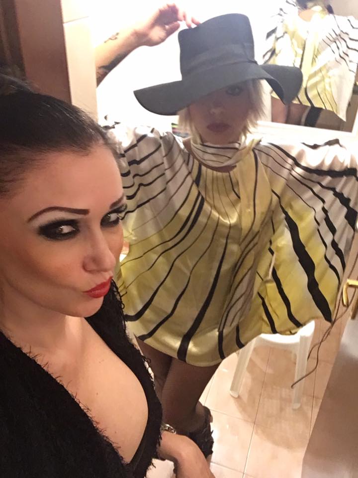 DjBladeEmanuela's tweet photo. backstage@Gabbiano - Montalto di Castro
#djblade #gabbianodiscoteque #music #edmfamily #edm #iloveit #girlpower https://t.co/jGpvDwKtzP