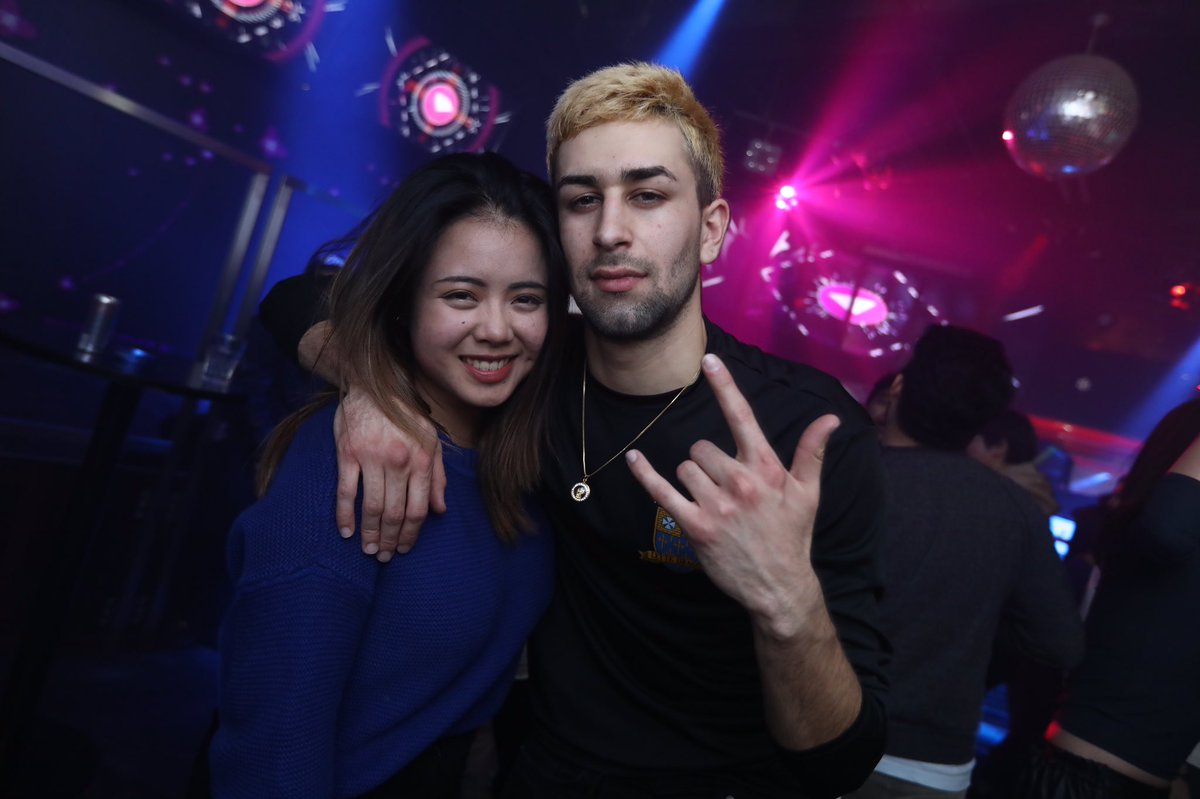 Butterfly Nightclub Twitterren パーリピーポー今年もよろしくね Essential エッセンシャル Eatourmusic バタフライ Butterfly バタフライ京都 Butterflykyoto パーティー 京都 Kyoto クラブ ナイトクラブ Club Nightclub Https T Co Bxzyfu85dr