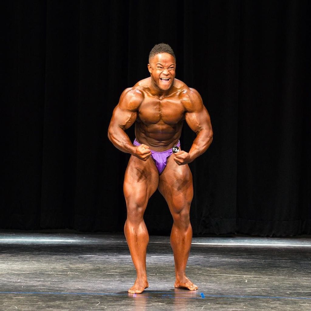katocarter's tweet photo. #flashbackfriday 2015. 💪🏾 Had a lot of fun at this show. https://t.co/otFVRcTJFx https://t.co/6zDBuxTqDP