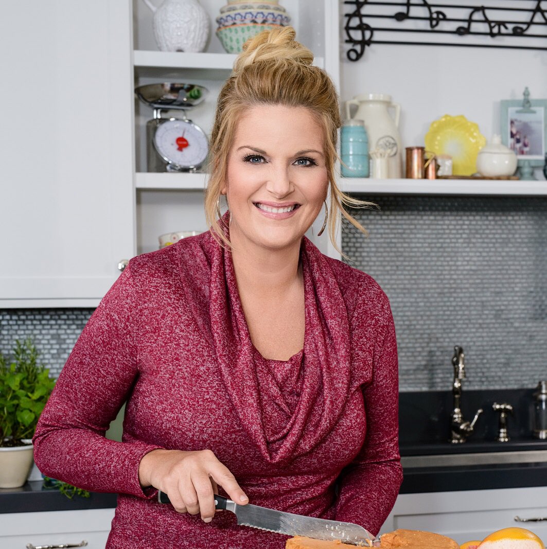 Trisha Yearwood. 