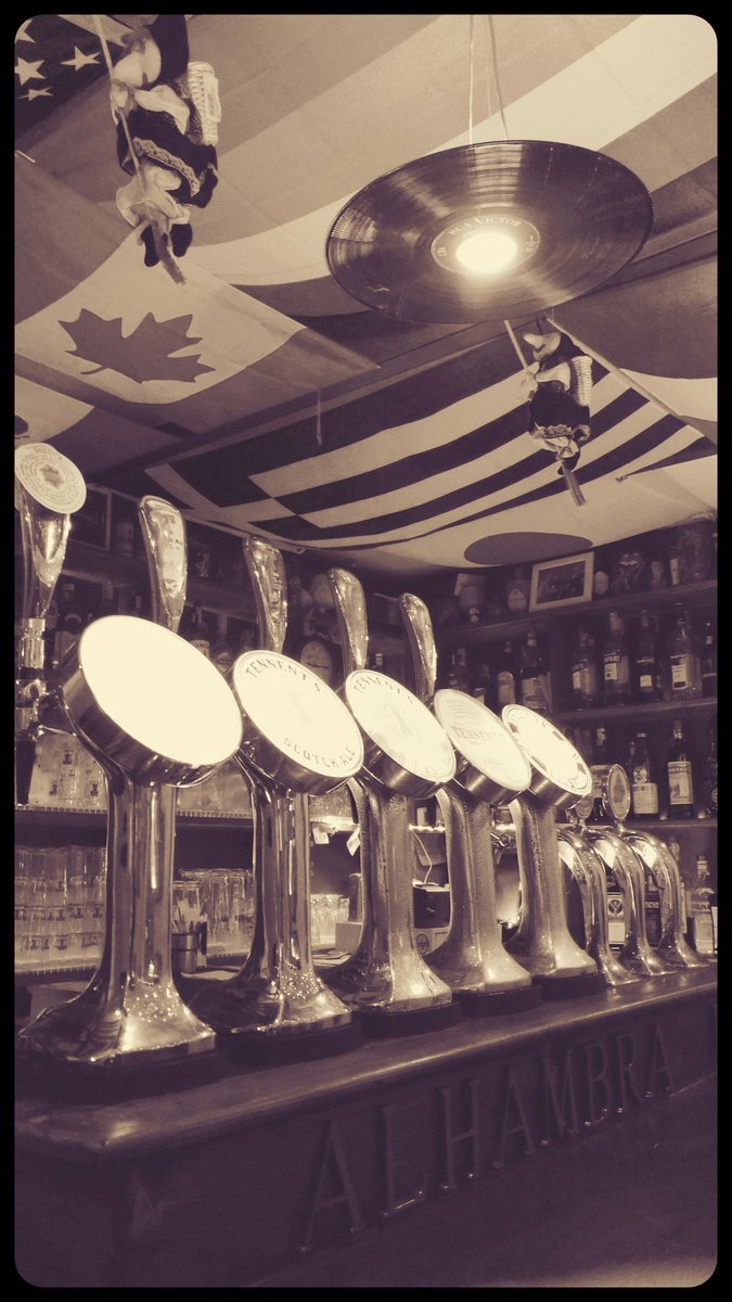 alhambrapub's tweet photo. #MELGA #LIVE...
PER SCALDARE IL GELO DI STASERA
Start ore 22.30
#birra #epifania #befana #BeerinLove #musicadalvivo #hoegaarden #tennentsipa https://t.co/ZsIz6zc4Xk