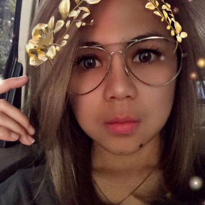 Come hangout with me > Cek ombak on #BIGOLIVE. web.live.bigo.sg/2115890218_148…