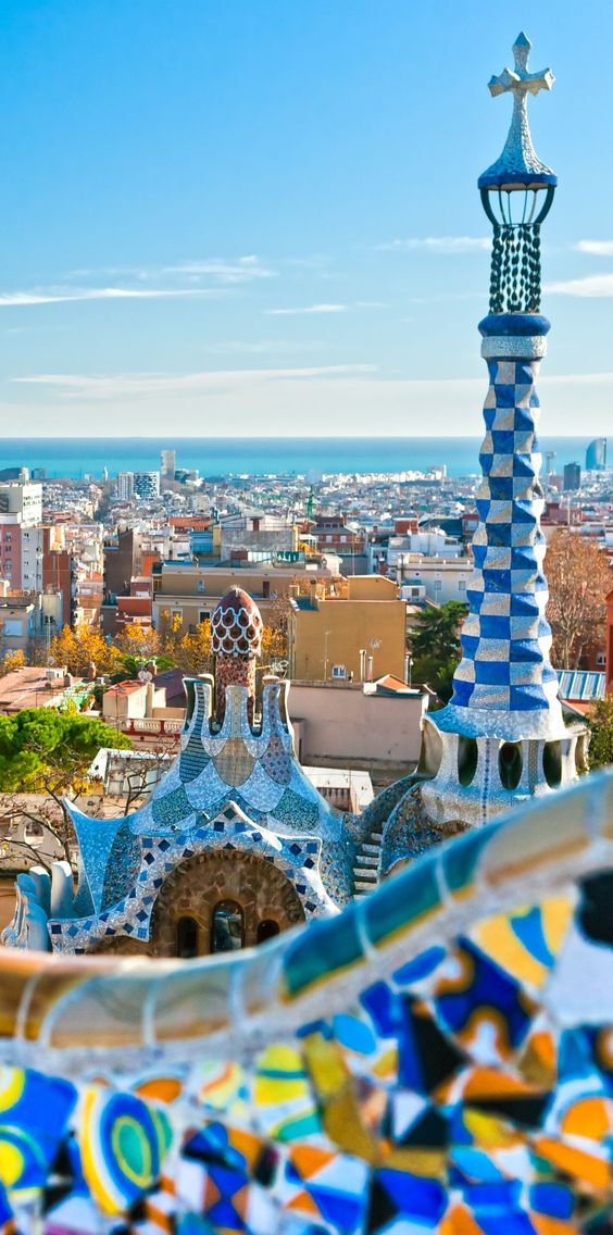 Escape_For_Less's tweet photo. Park Guell in Barcelona, Spain https://t.co/hNnHyfQyJh