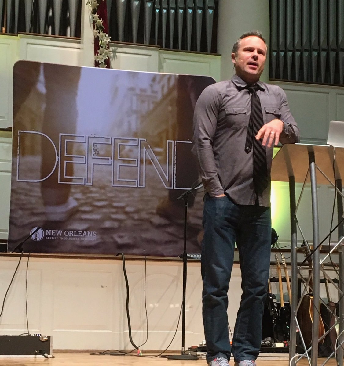 Sean_McDowell's tweet photo. Thanks @NOBTS for having me at #defend17. Thoroughly enjoyed it! https://t.co/eqVBglsDAD