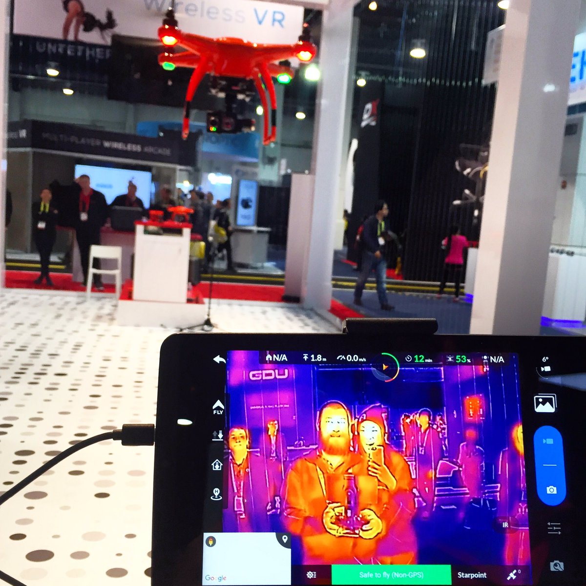 nattyxcheng's tweet photo. Thermal/visual dronie selfie because I am at #CES2017 with @autelrobotics! #AutelRoboticsCES https://t.co/YTI26MlFyv