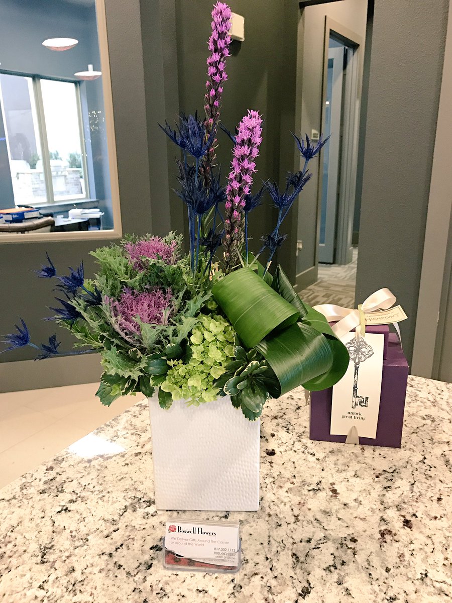 Highpoint650's tweet image. Gordon Boswell Flowers has done it again! Another beautiful arrangement! #nearsouthside #fortworth #flowers #florist #resident perks #reward