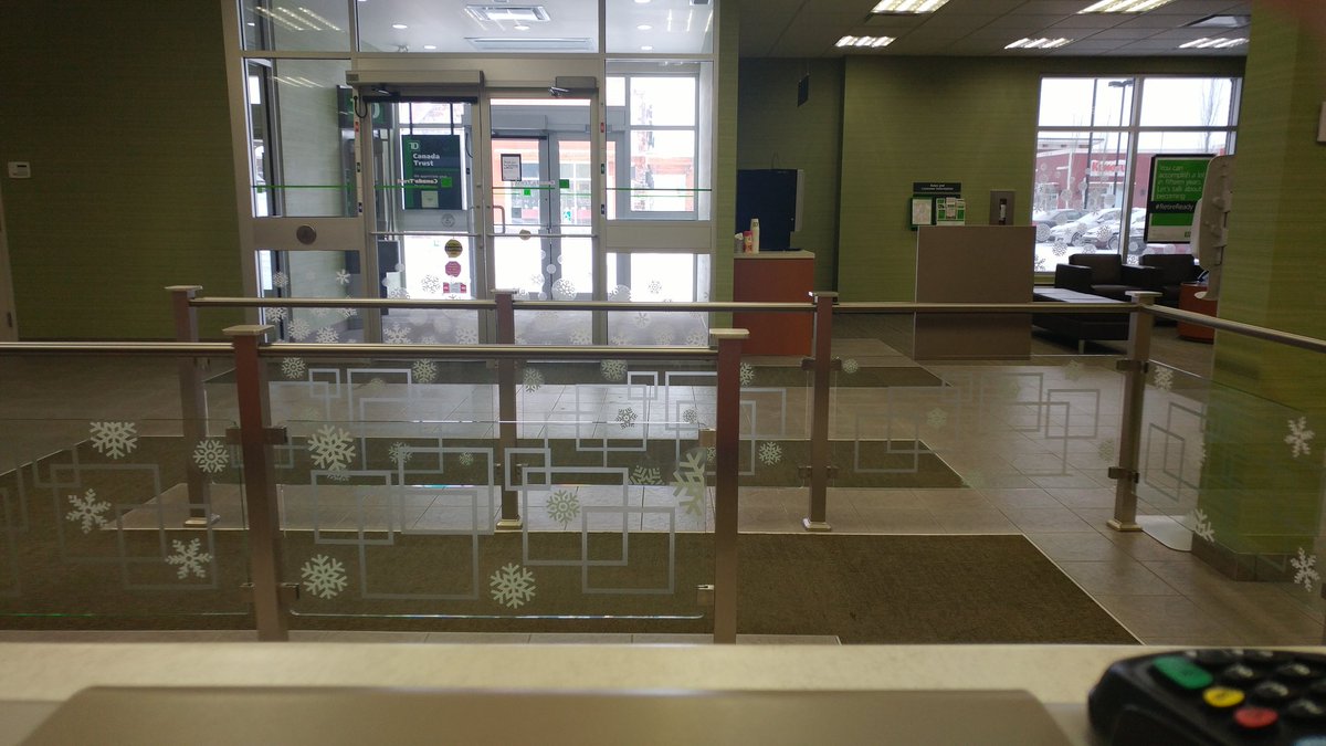 DavisBrown1612's tweet photo. #HTWW1 #savetime #savemoney #bankwithTD #SilveradoYYC #snowday @absmitherz @BrianGervais_TD @maggie_dominik @Sidney_Ottmann @jcrosilla https://t.co/uAVHyjrJbA