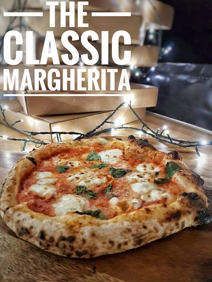 Hello Pizza Pals! Look at us now on Twitter! Here's a little something to whet your appetites... #pizza #isleofman #HappyFriday