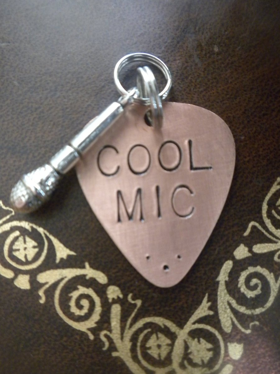 CoolMicApp's tweet image. Check out this awesome #CoolMic charm! #LiveStreaming #Audio #Icecast #Android #OpenSource #Toys