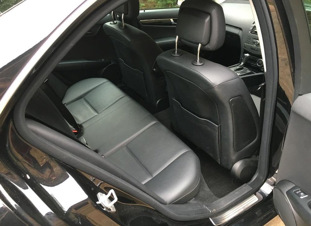 uk2africaimport's tweet photo. #KubambaRadio #electionlaws #CoopSmilingParents #GloCAFAwards2016 2010 Mercedes C 180 K. 1.8L 94Kmiles CIF Mombasa:ยฃ10,000 https://t.co/QWn0yAvSGM