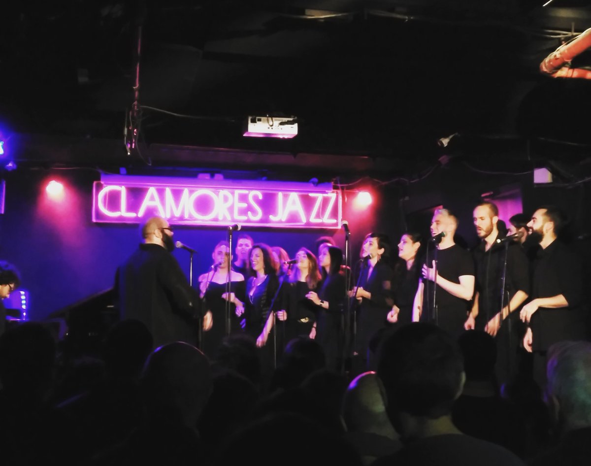 Magnífica noche de Reyes al ritmo del mejor #Gospel de la mano de <a href="/Gospel_Factory/">Gospel Factory</a> en <a href="/salaclamores/">Sala Clamores</a>  #NosGustaLaMusica <a href="/Janetheplanett/">⚫️ Maite Moreno</a>