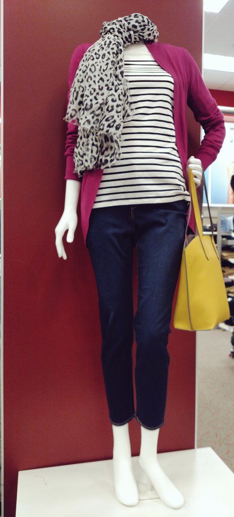 Tina_Inspired's tweet photo. Miss Merona is feeling so fresh! #newyear #newlook #stylesharks #makeiteasy @FitchburgSteve @TeamLeadZac @domcolosimo @ncraynon https://t.co/jTzbT2SYvz