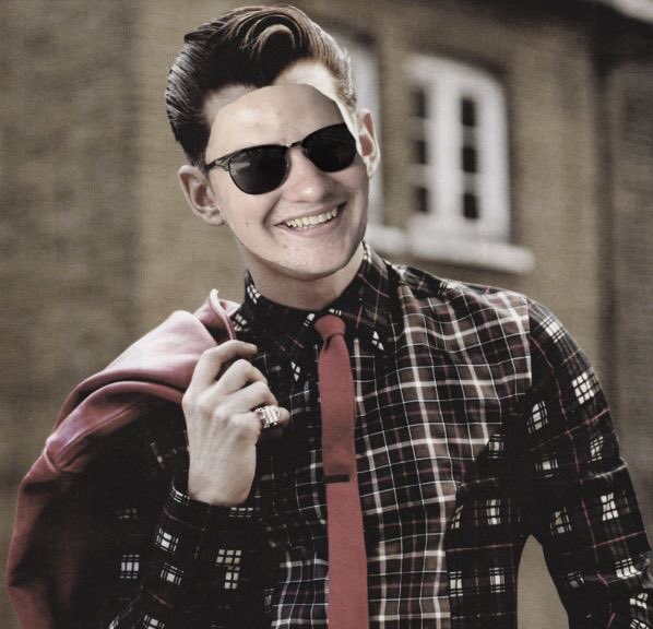 Happy birthday Alex Turner. This is the time we didn\t meet but Ben morphed us together xoxo 