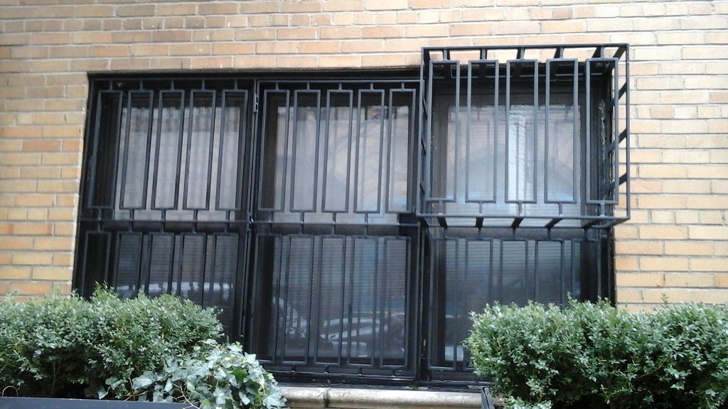 CrudamFab's tweet photo. #CrudamFabrications #CustomMetalFabrication #WindowGuards https://t.co/eM5Kpg33ui