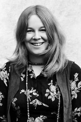 Happy 70th birthday to Sandy Denny - Miss you Sandy!! x 