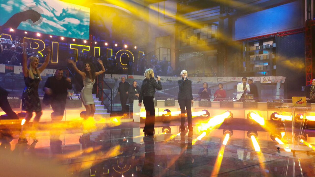 AffarituoiOF's tweet photo. Bailando #affarituoi https://t.co/sDrmnt7Eyz