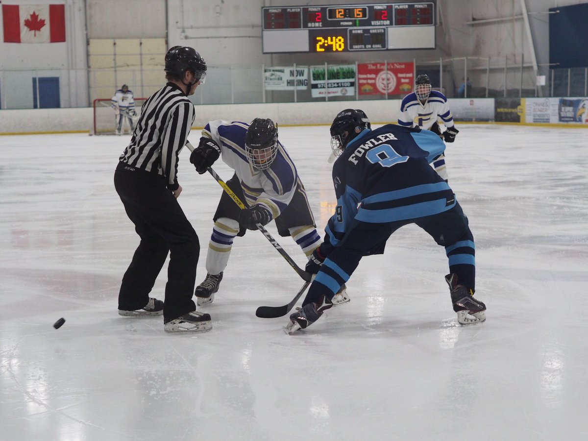 9Preps's tweet photo. HCKY FINAL: @focopuck played smart hockey to take down @dirtydonkeys 5-2 to remain undefeated #copreps @FCHSLambkins https://t.co/0zv4HsQvjK