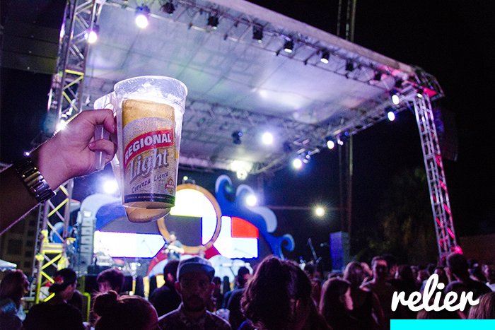 RelierCM's tweet image. Brindemos por un año más de buenos momentos con nuestros aliados de @TuRegionalLight