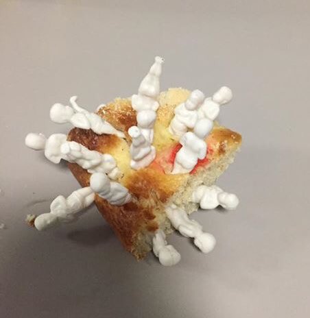 mrpigmx's tweet photo. Mi pedazo de rosca siempre 😅#BadLuckDaniel 🕴🏻 https://t.co/BhgUHS0JXt