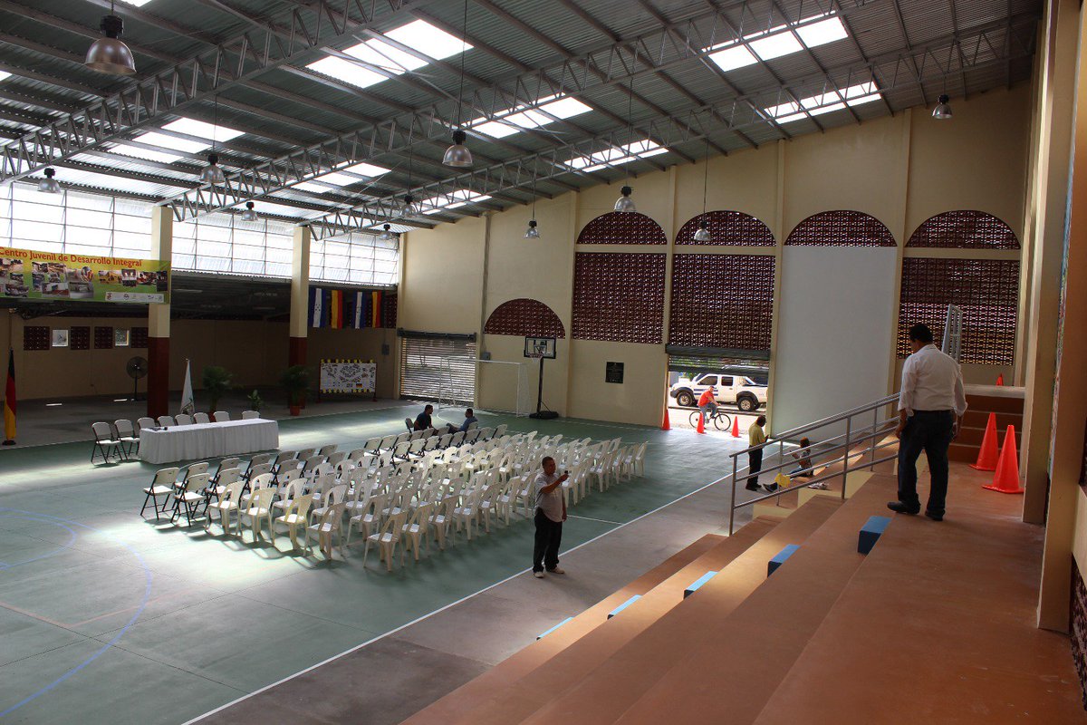 FHIS_HN's tweet photo. La inversión del gob del Pdte @JuanOrlandoH a través del programa CONVIVIR de IDECOAS, en La Lima es de 46 millones de lempiras https://t.co/0KfdfCyTGZ