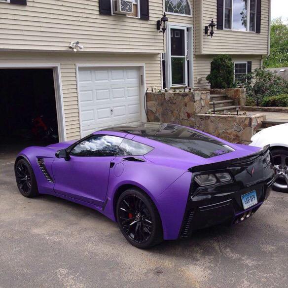 B0RN4GREATNESS's tweet photo. Purple on black Corvette 😍 https://t.co/6B47XBvySn