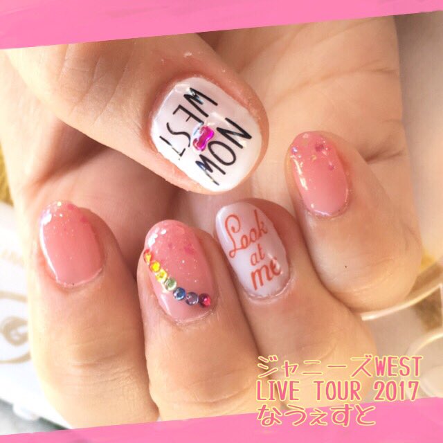いずみ なうぇすとネイル パンフののんちゃんが可愛すぎて好きすぎて ネイルにしてしまいましたw 綺麗にできなかったけど セルフネイル なうぇすと ジャニーズwest 今西魂ネイル ジャニストネイル ジャニヲタネイル 参戦ネイル ジャニーズ