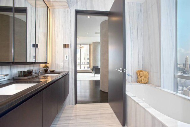 DesignerREstate's tweet image. Flat Friday! 4BR 4.5B apartment in #NYC! With vanities designed by Danish architect, Thomas Juul, and #CentralPark views! Rent: $60,000/mo
