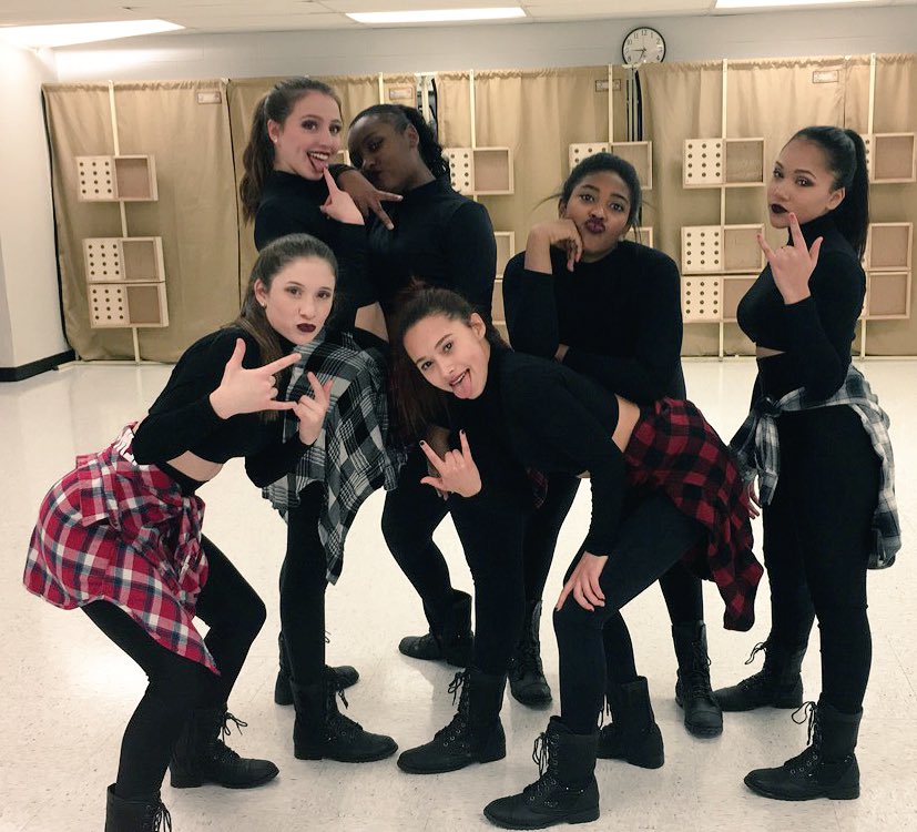 SMNDANCE's tweet photo. We slayed our performance just like our basketball boys killed it in their game tonight. Way to beat SME! #MoreToCome https://t.co/lowIUJdAqg