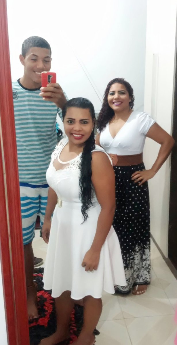 pablonascymento's tweet photo. #MinhaMãe
#MinhaTia https://t.co/rgt7moZgmv