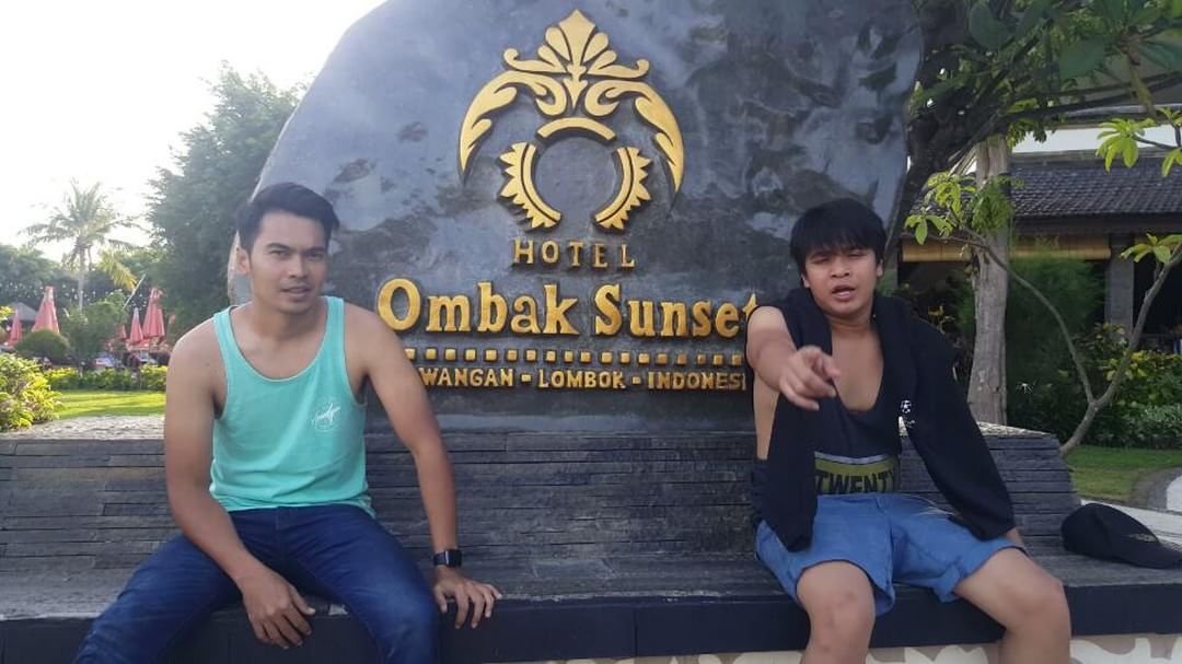 TREVEL COWO KEREN hari ini pkl 10:45 wib dont miss it !!! @tck_trans7 <a href="/bangbily/">Billy Syahputra</a> @bontot_cmi  @management_cmi <a href="/OfficialTRANS7/">TRANS7</a>
