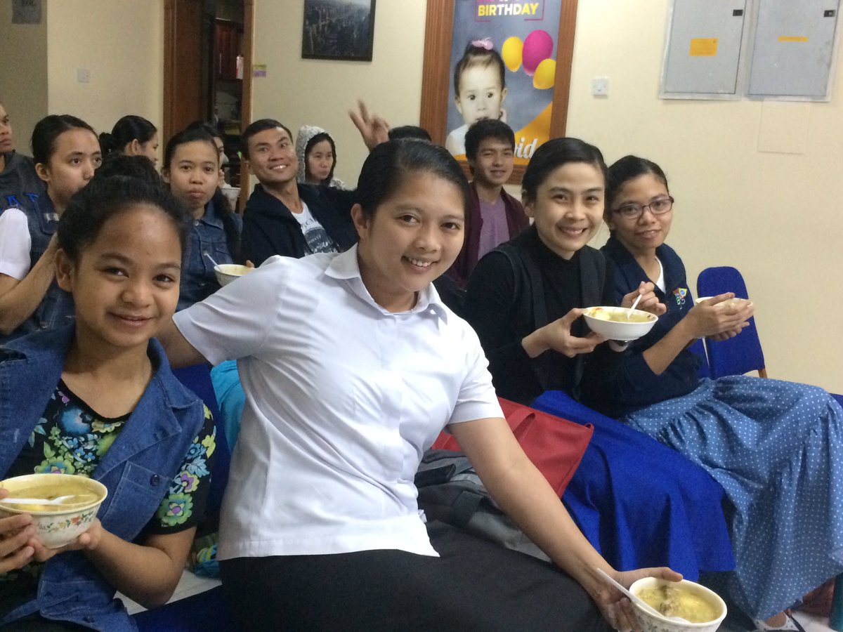 MsAMaravilla's tweet photo. Happy IYC from Youth Ministry of Dubai and Sharjah UAE #IYC15MCGI https://t.co/Meqp354qKi